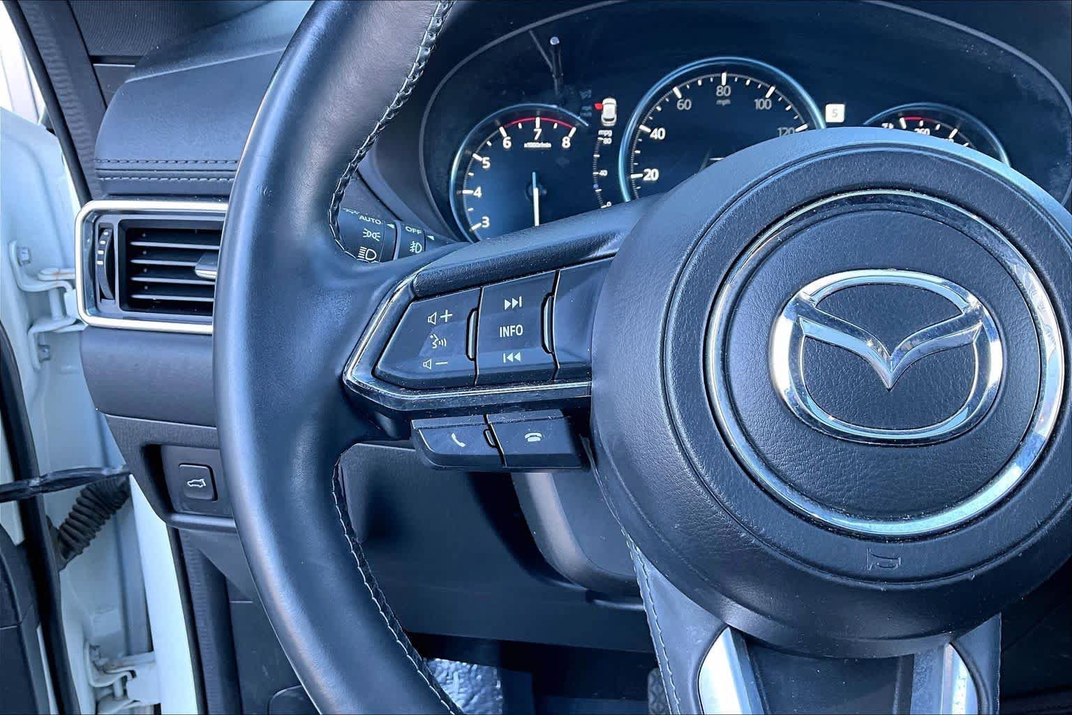 Used 2020 MAZDA CX-5 Signature image 24