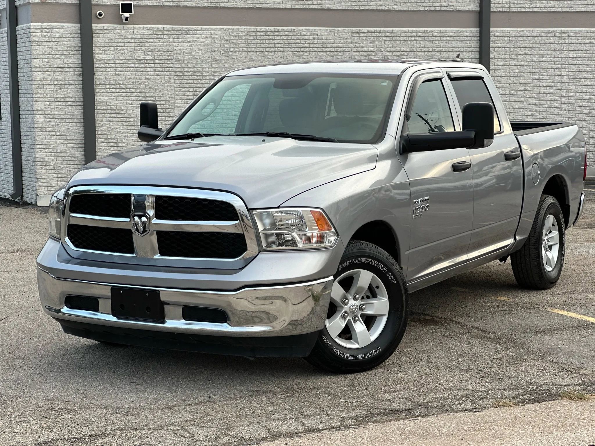 Used 2022 RAM 1500 Classic SLT w/ Trailer & Traction Group image 2