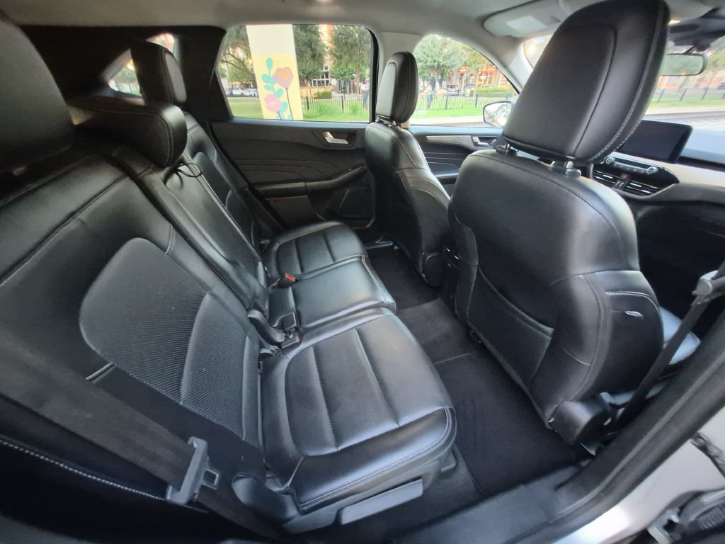 Used 2021 Ford Escape SEL AWD/4WD image 16