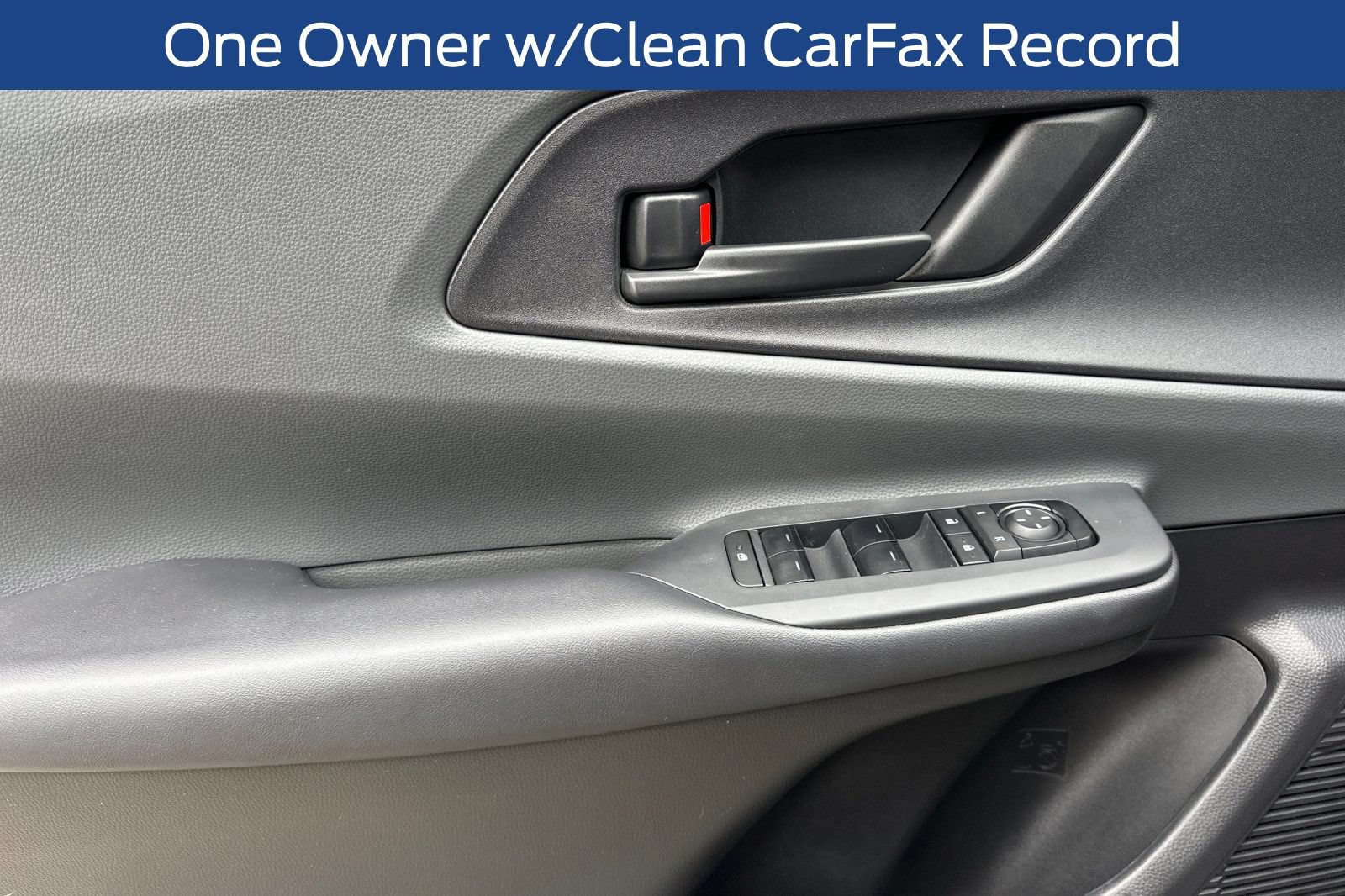 Used 2024 Toyota Prius LE FWD image 15