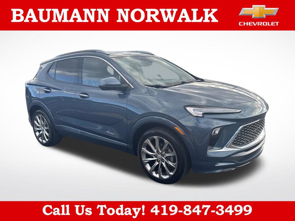 Used 2024 Buick Encore GX Avenir w/ Avenir Convenience Package FWD image 8