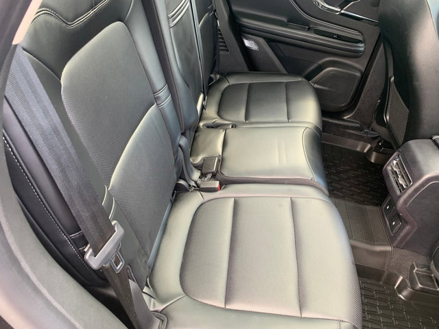 Used 2023 Lincoln Corsair AWD w/ Equipment Group 101A image 16