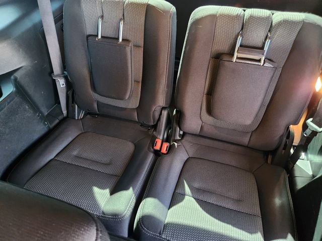 Used 2019 Ford Explorer XLT w/ Equipment Group 201A FWD image 33
