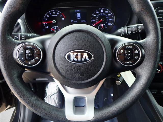 Used 2020 Kia Soul LX image 12
