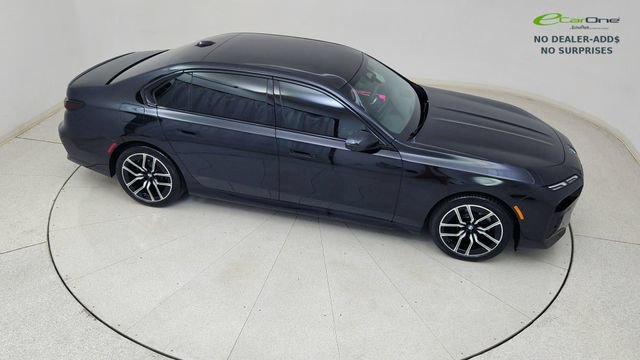 Used 2023 BMW 740i w/ Parking Assistance Package RWD image 75