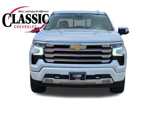 Used 2022 Chevrolet Silverado 1500 High Country w/ High Country Premium Package image 13