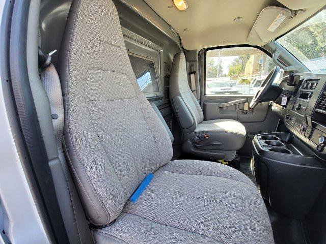 New 2026 Chevrolet Express 2500 w/ Driver Convenience Package RWD image 24