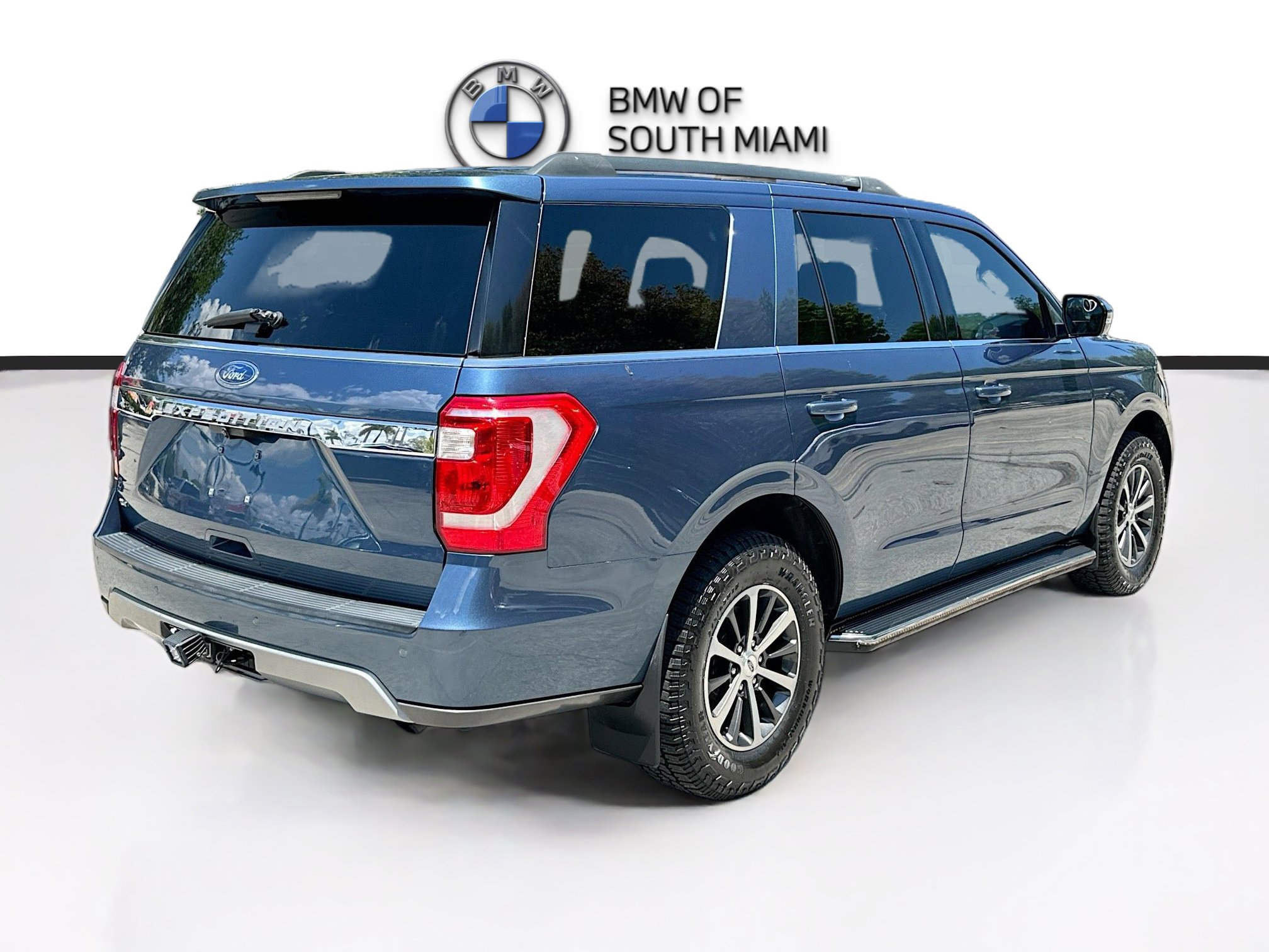 Used 2020 Ford Expedition XLT w/ Equipment Group 202A RWD image 7