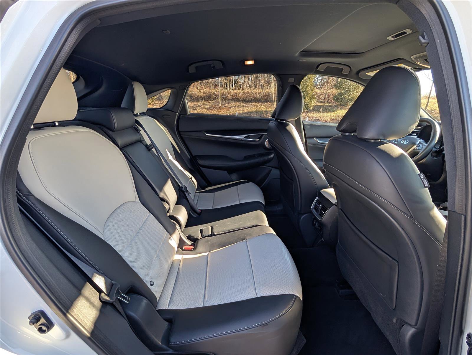 Used 2022 INFINITI QX55 Sensory w/ Lighting Package image 11