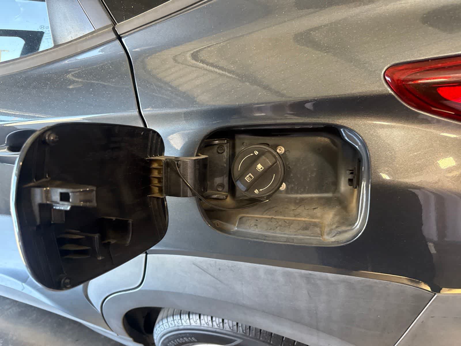 Used 2020 Hyundai Kona SE FWD image 11