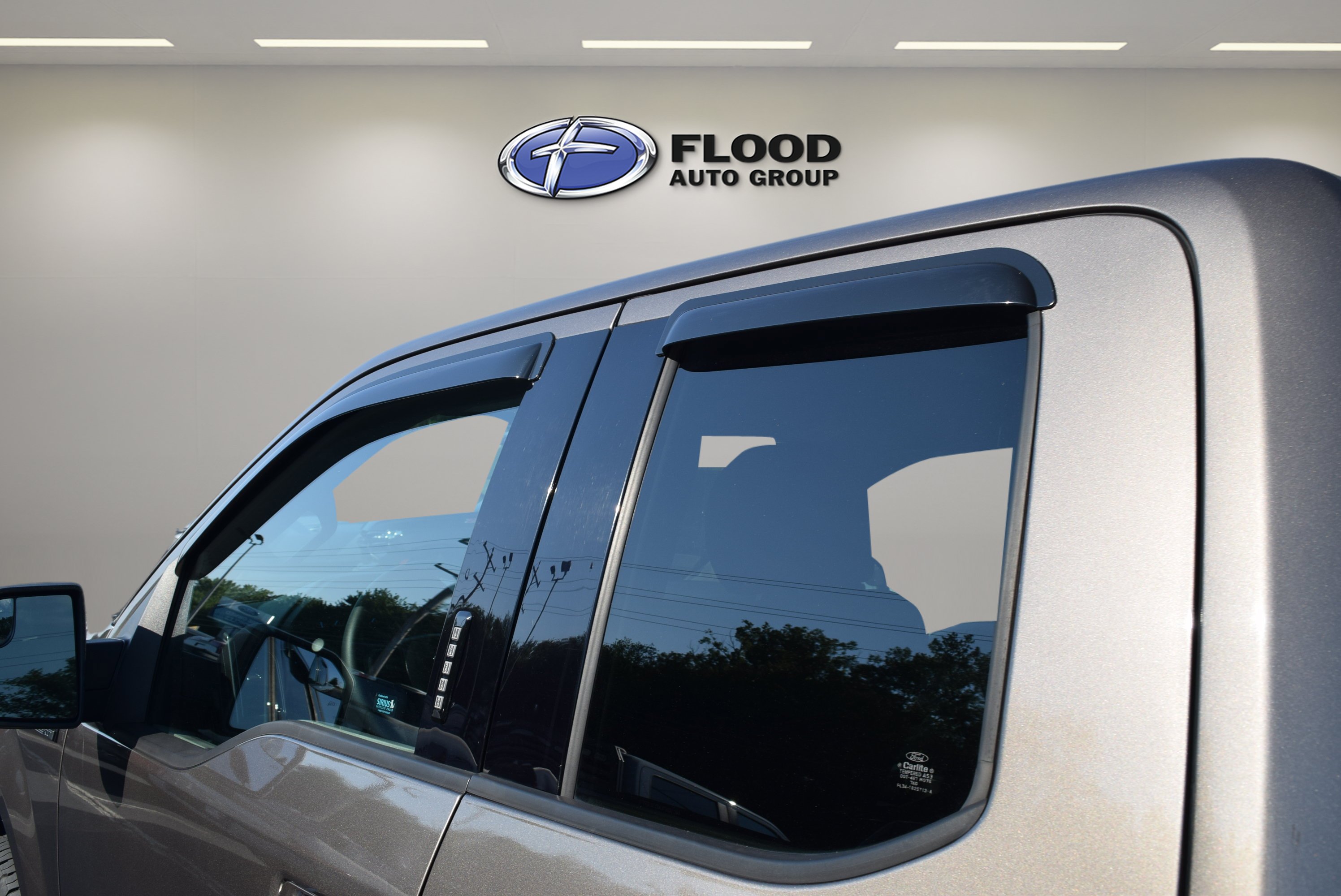 Used 2018 Ford F150 XLT w/ Equipment Group 302A Luxury AWD/4WD image 9