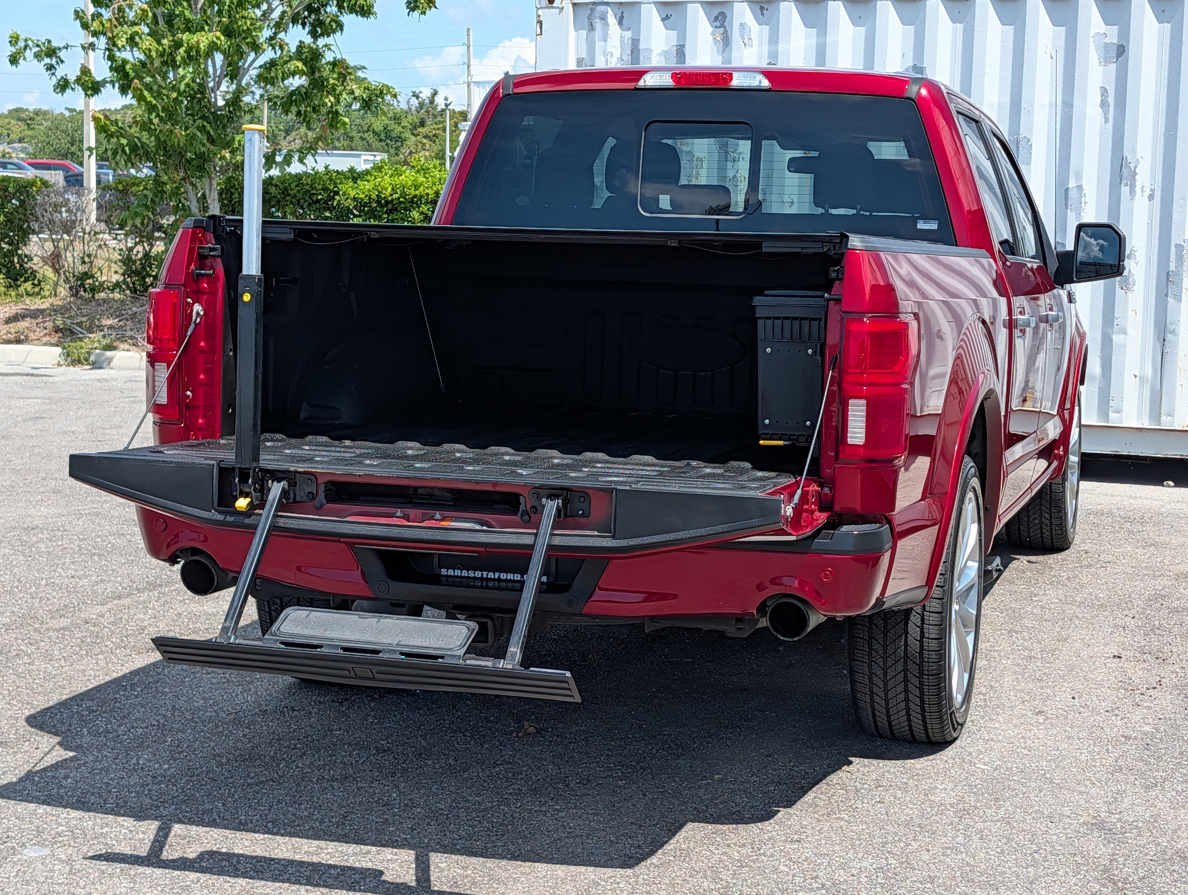 Used 2019 Ford F150 Limited w/ Trailer Tow Package RWD image 13