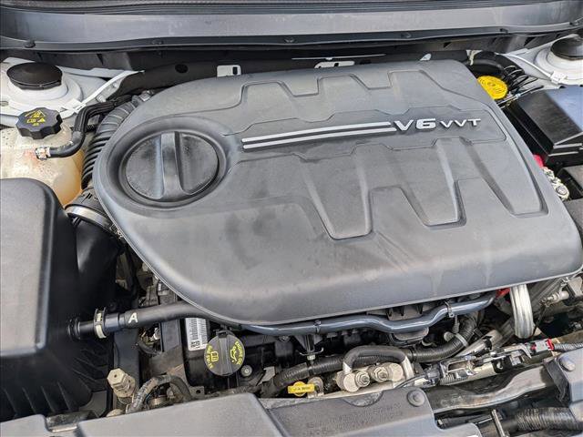 Used 2016 Jeep Cherokee Latitude image 28