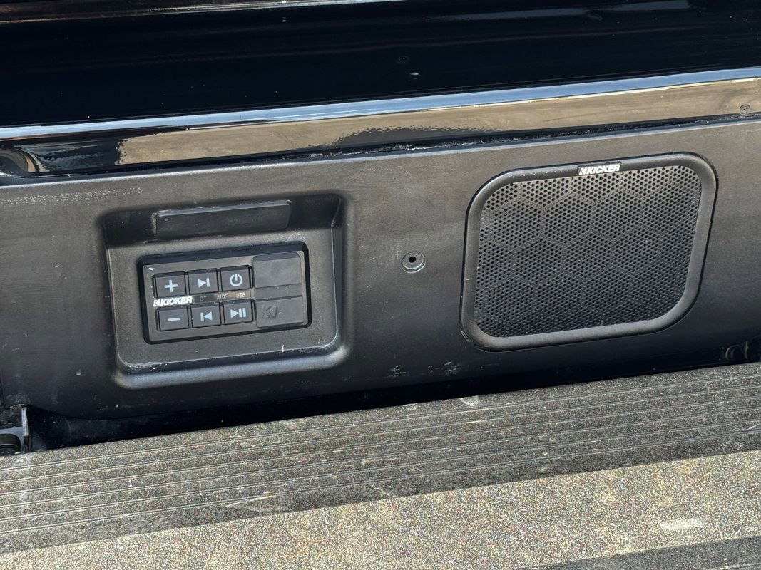 Used 2025 GMC Sierra 2500 AT4X AWD/4WD image 42