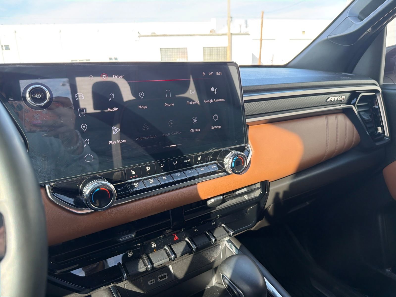 Used 2023 GMC Canyon AT4 image 20