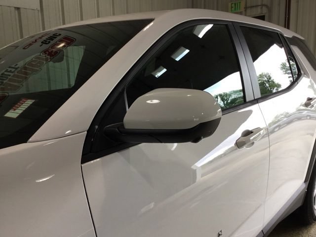 New 2026 Chevrolet Equinox LT w/ Convenience Package II AWD/4WD image 9