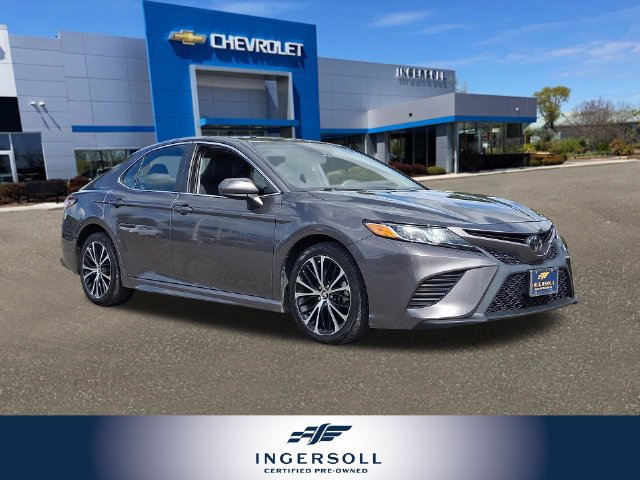 Used 2019 Toyota Camry SE