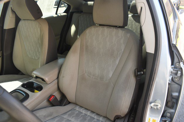 Used 2013 Chevrolet Volt FWD image 17