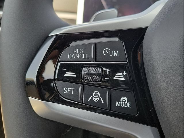 New 2026 BMW 330i xDrive Sedan AWD/4WD image 25