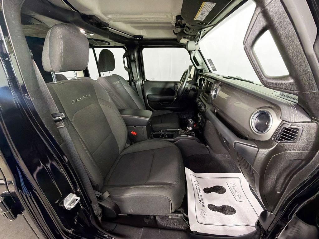 Used 2021 Jeep Wrangler Unlimited Sahara image 27