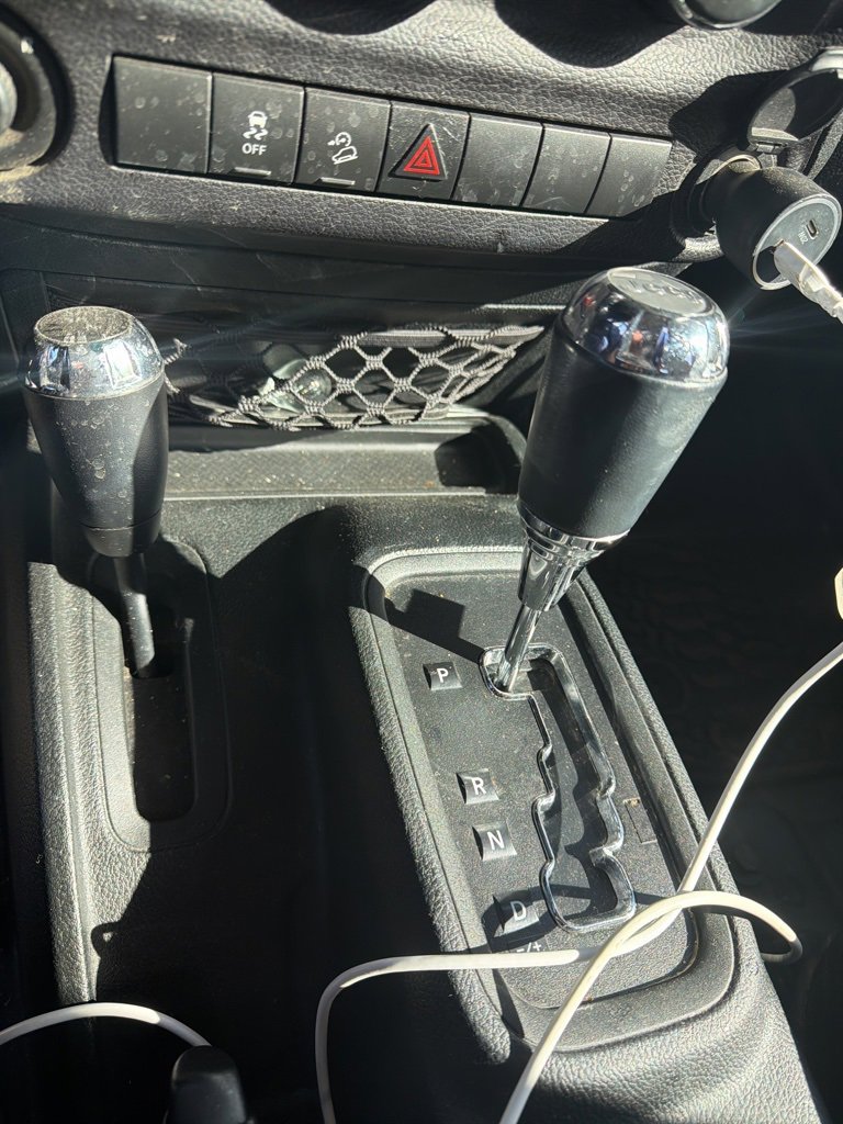 Used 2018 Jeep Wrangler Unlimited Sport S image 12