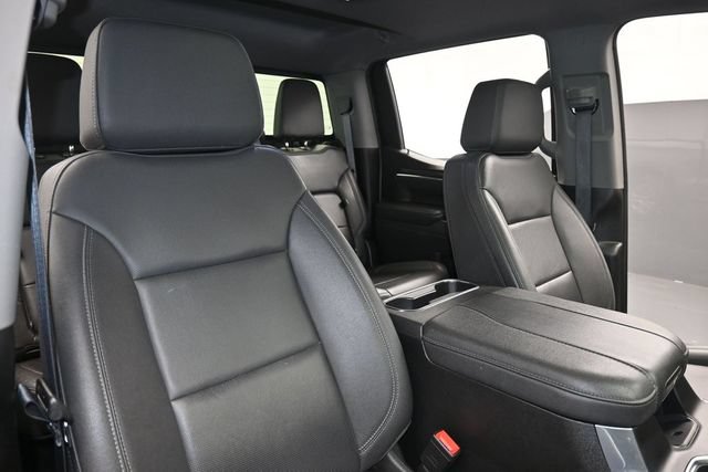 Used 2025 Chevrolet Silverado 1500 LTZ AWD/4WD image 27