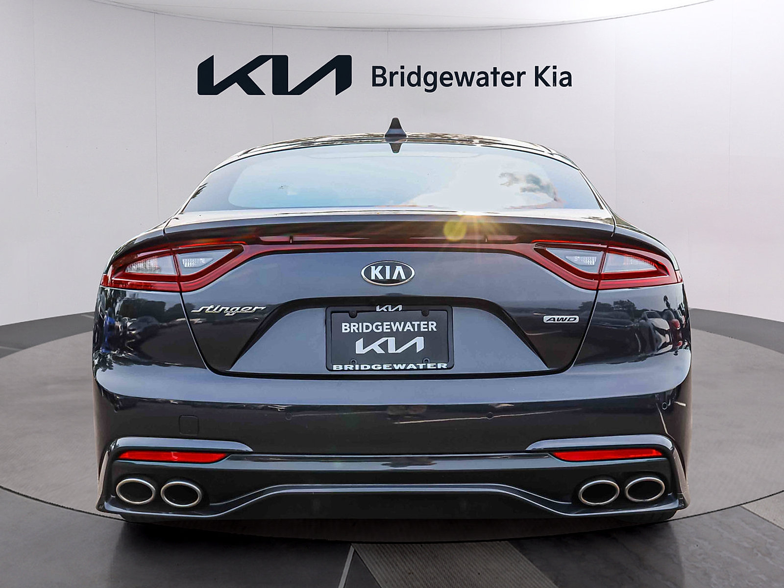 Used 2019 Kia Stinger AWD/4WD image 5