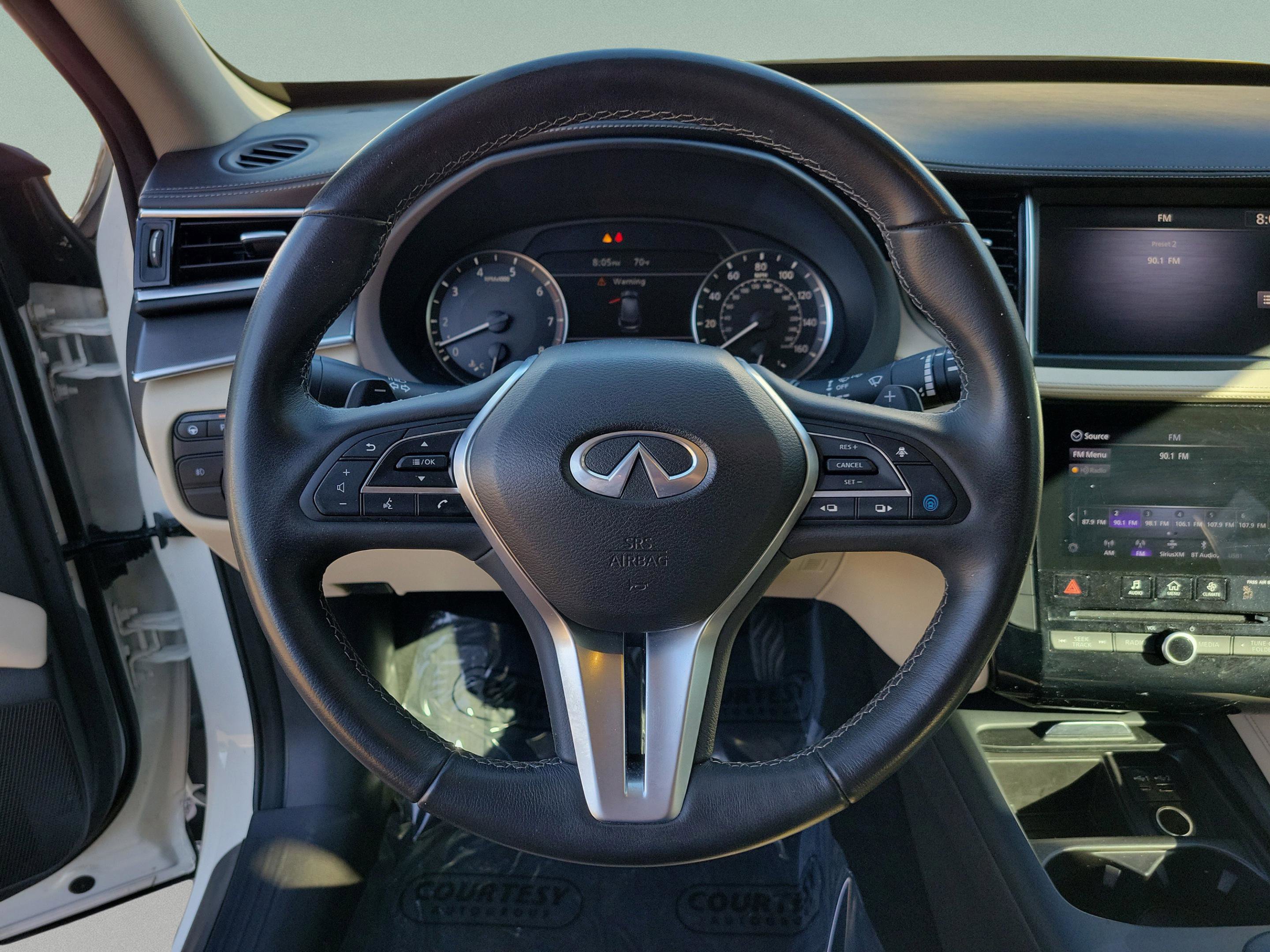 Used 2022 INFINITI QX50 Luxe image 11
