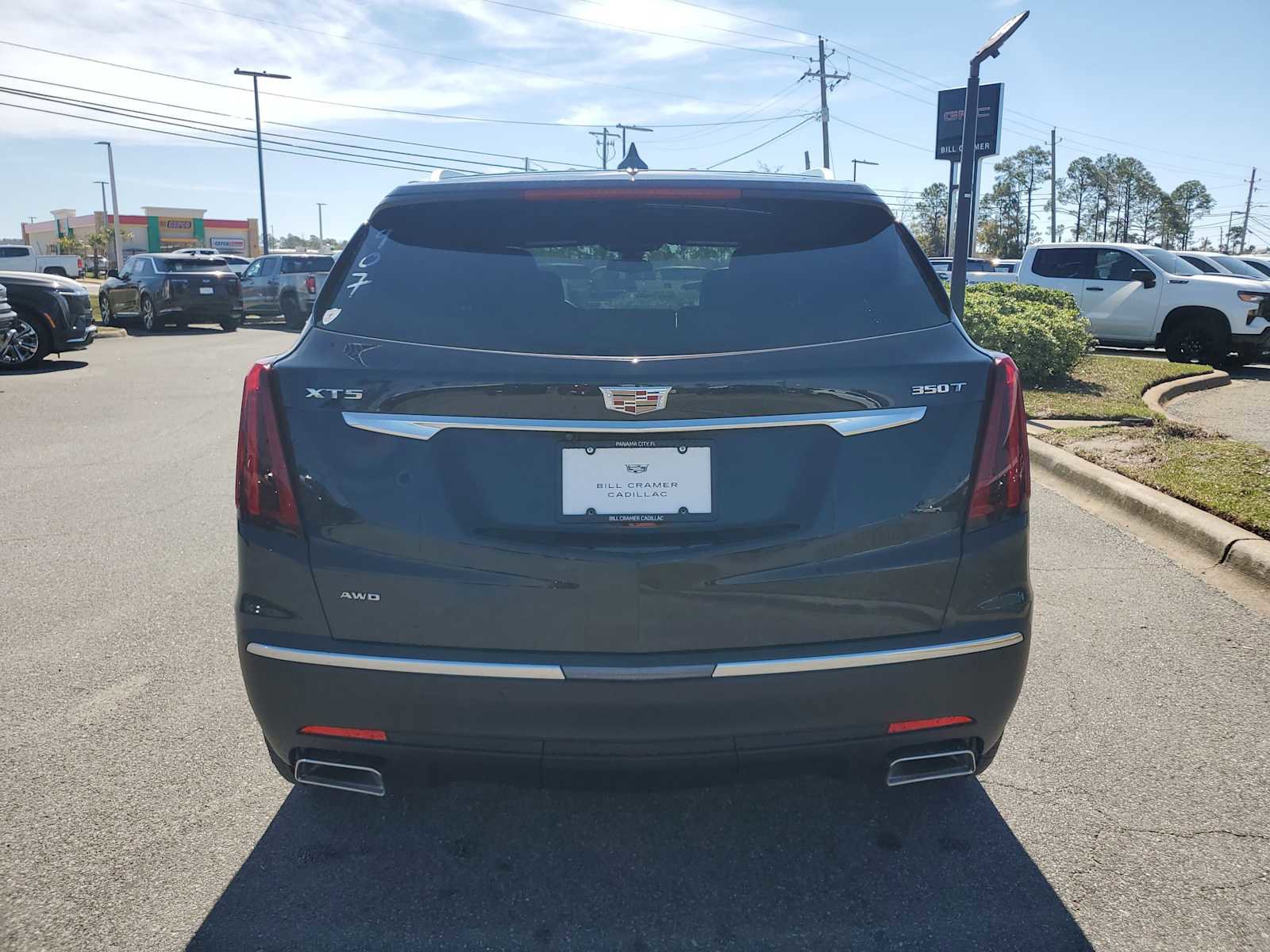 New 2024 Cadillac XT5 Luxury image 4