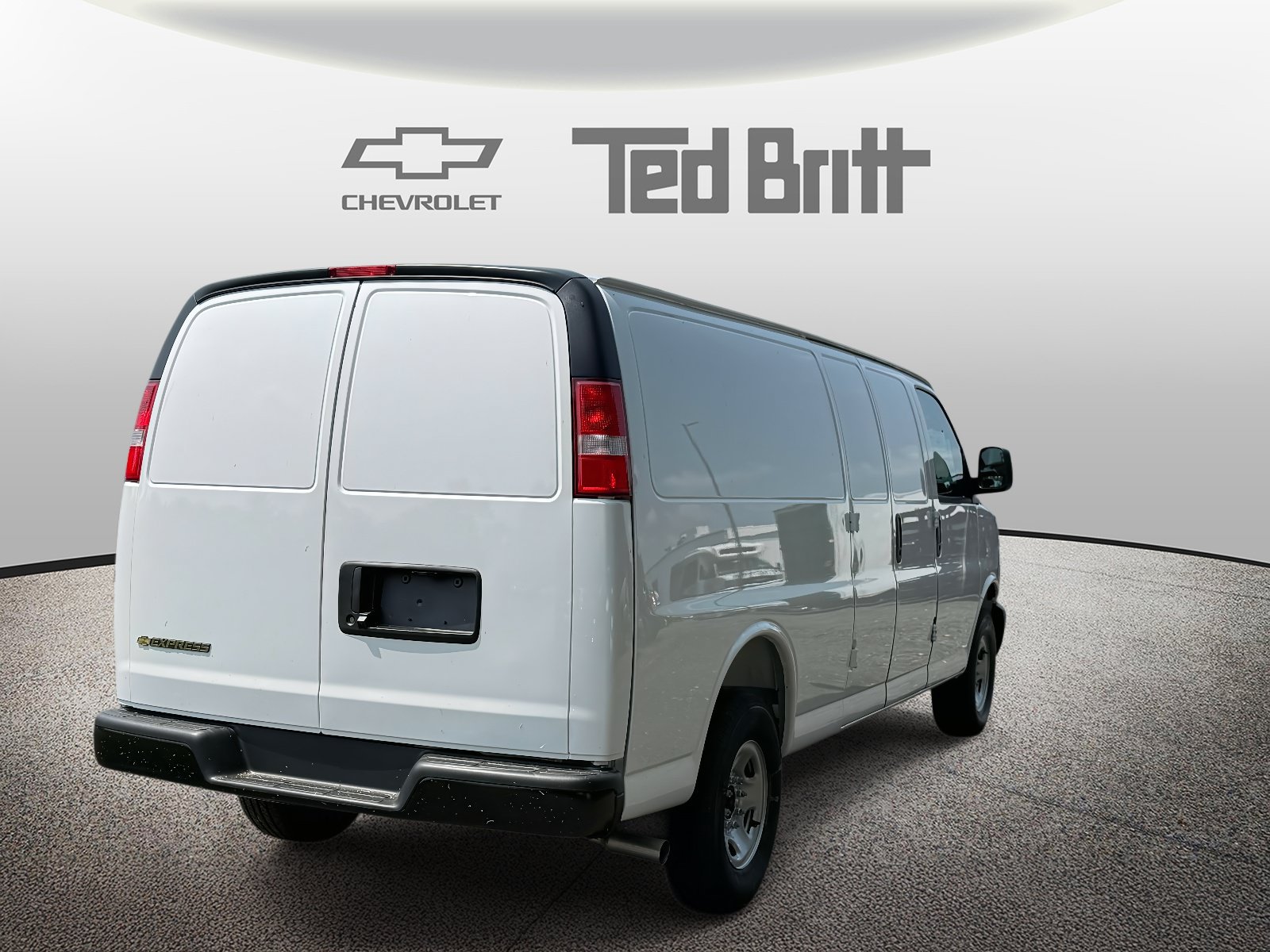 New 2025 Chevrolet Express 3500 Extended RWD image 4