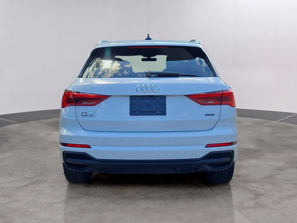 Certified 2025 Audi Q3 2.0T Premium Plus w/ Premium Plus Package AWD/4WD image 5