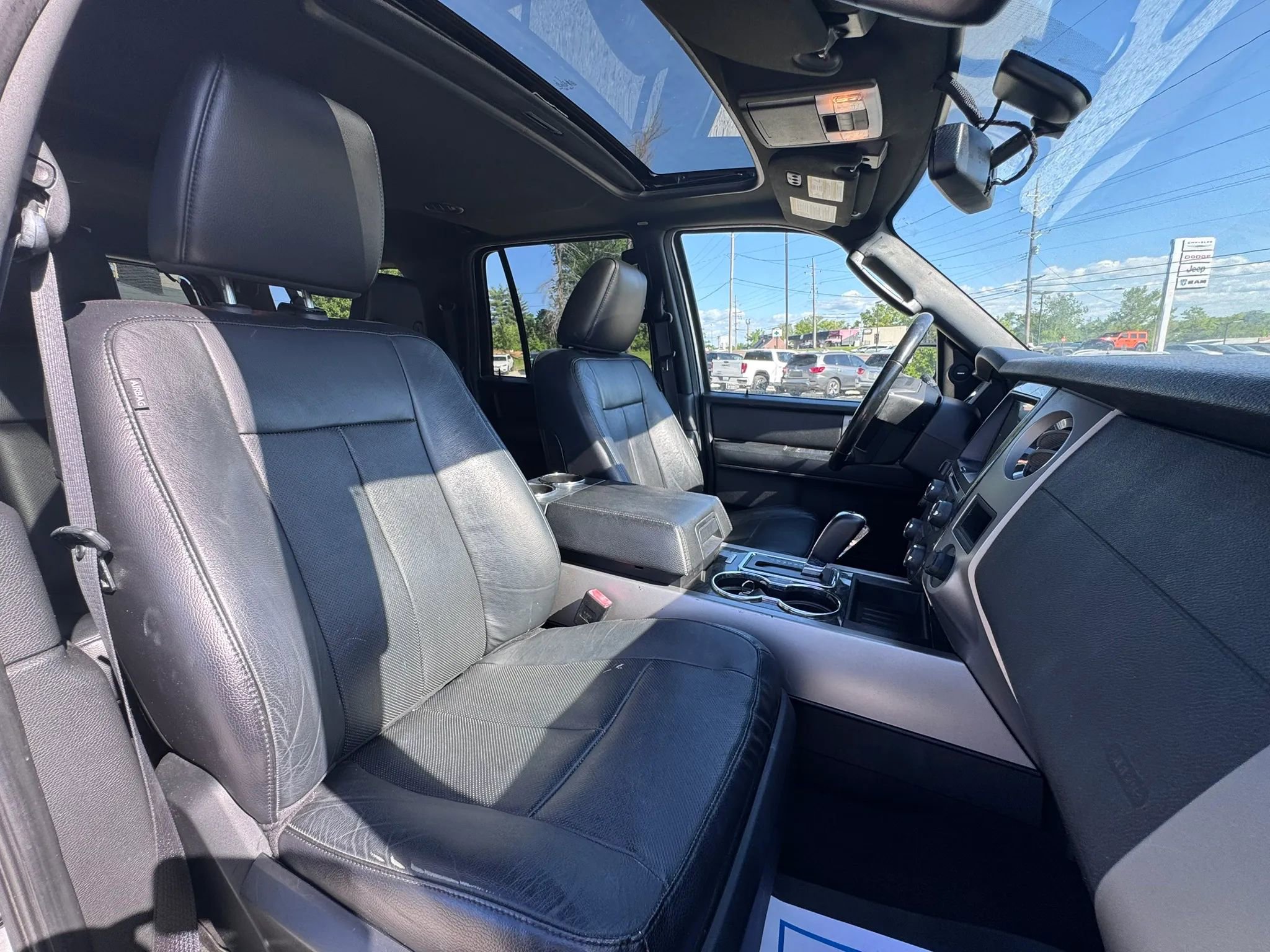 Used 2016 Ford Expedition EL Limited AWD/4WD image 31