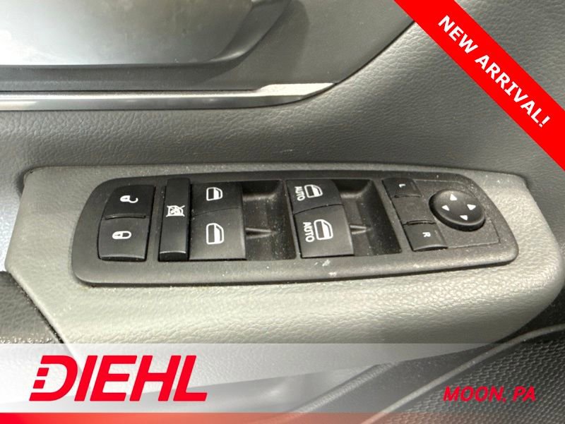 Used 2022 RAM 1500 Big Horn AWD/4WD image 20