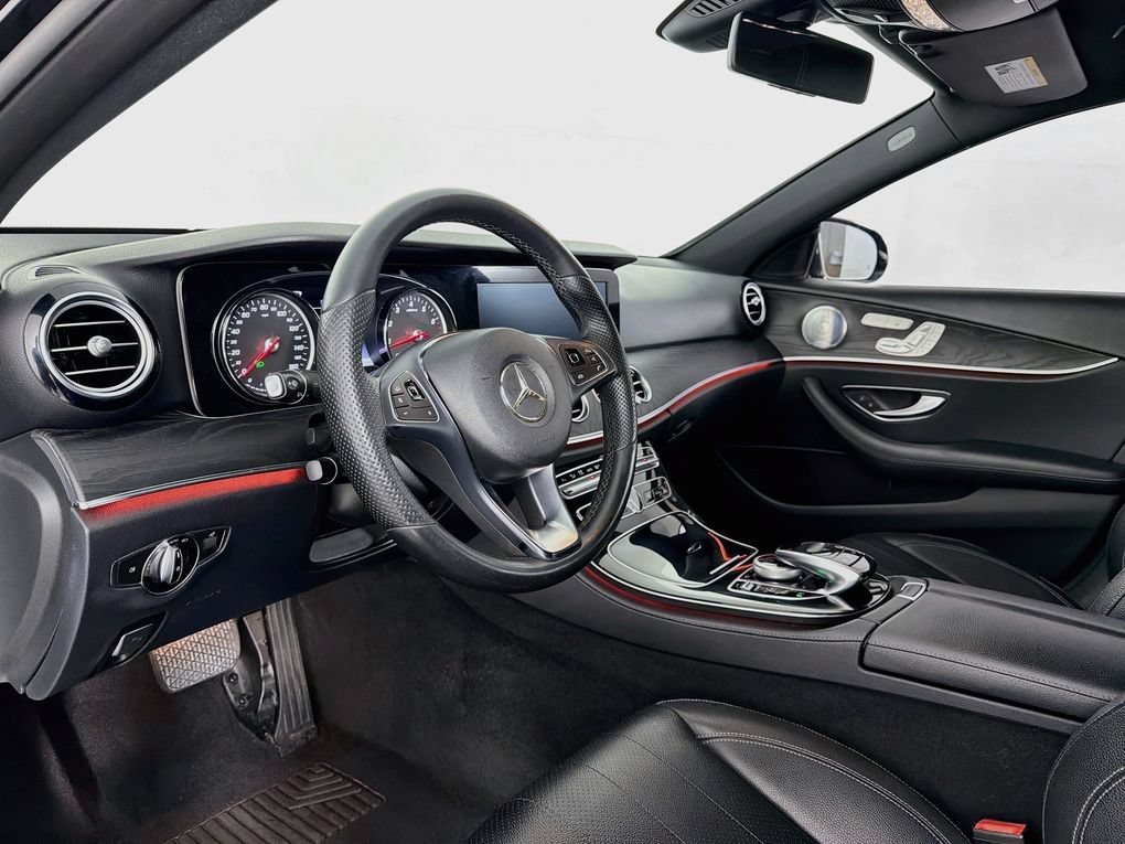 Used 2017 Mercedes-Benz E 300 image 14