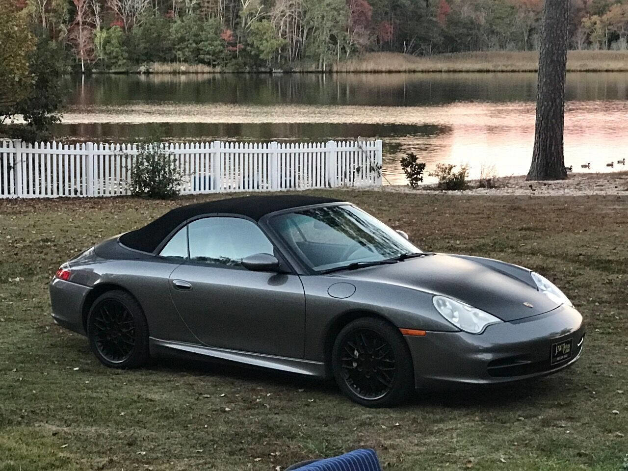 Used 2003 Porsche 911 Carrera 4 image 3