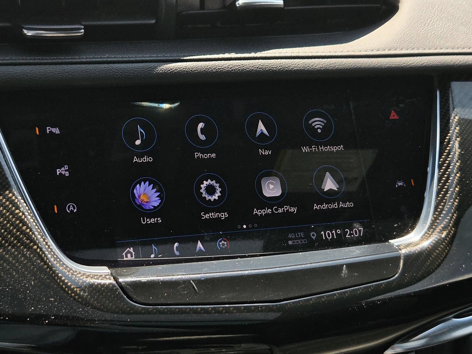 Used 2022 Cadillac XT6 Sport w/ Technology Package AWD/4WD image 27
