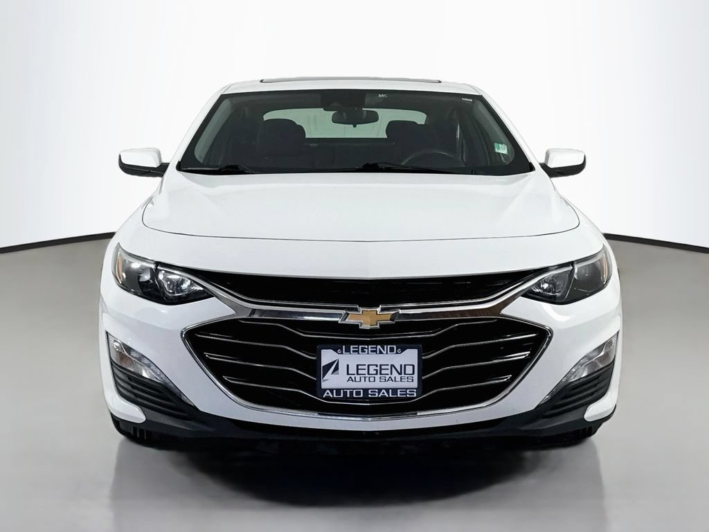 Used 2023 Chevrolet Malibu LT FWD image 2