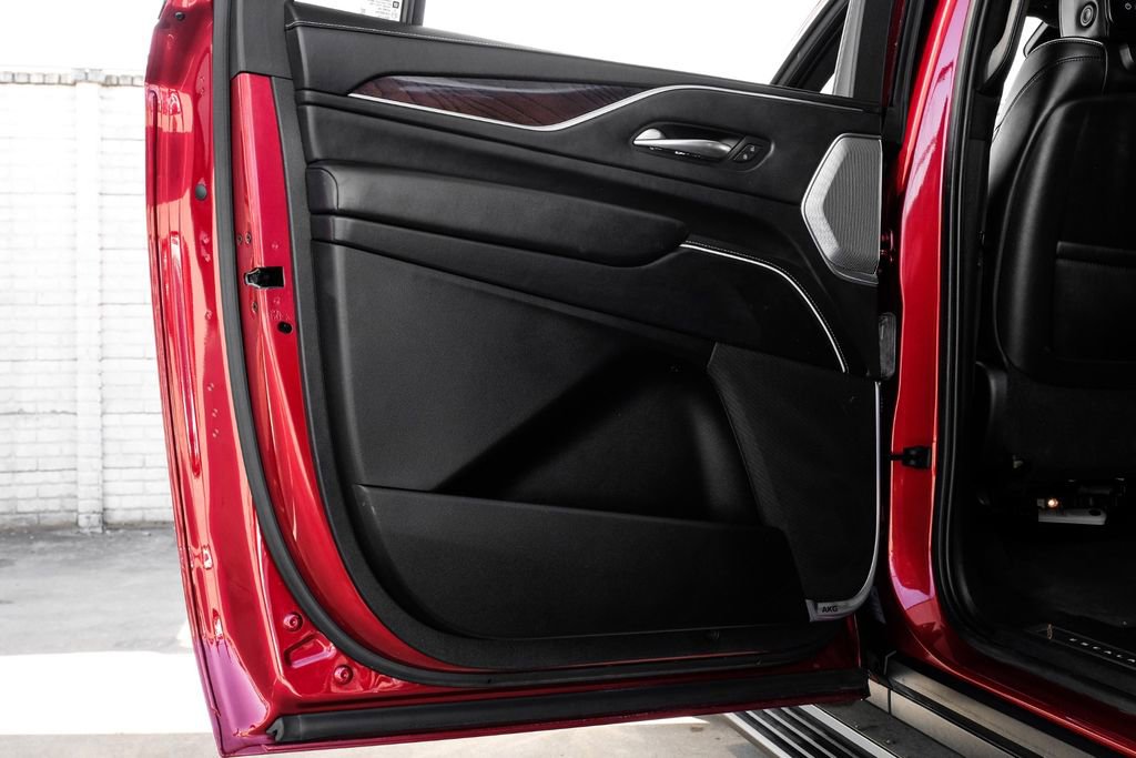 Used 2021 Cadillac Escalade ESV Premium Luxury Platinum image 49