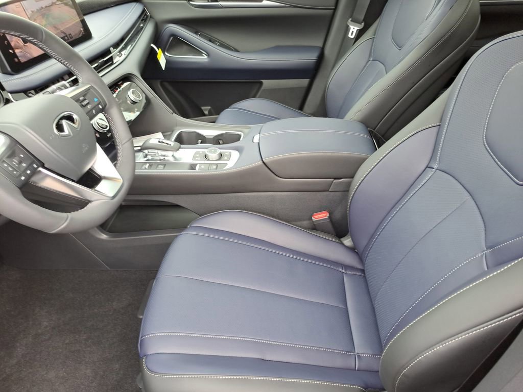 Certified 2026 INFINITI QX60 Sport w/ Dark Cargo Package image 15