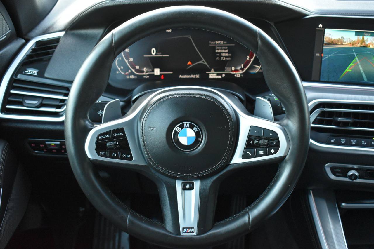 Used 2019 BMW X5 xDrive50i w/ Parking Assistance Package AWD/4WD image 14