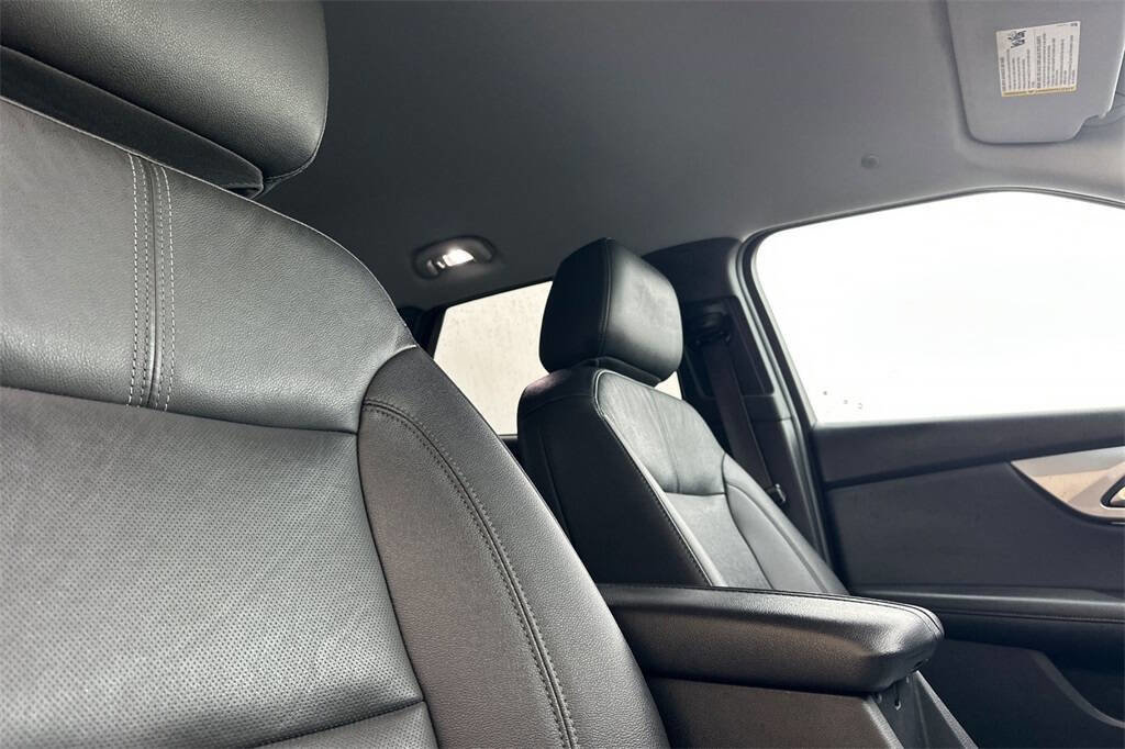 Used 2021 Chevrolet Blazer LT w/ Sound & Technology Package image 18