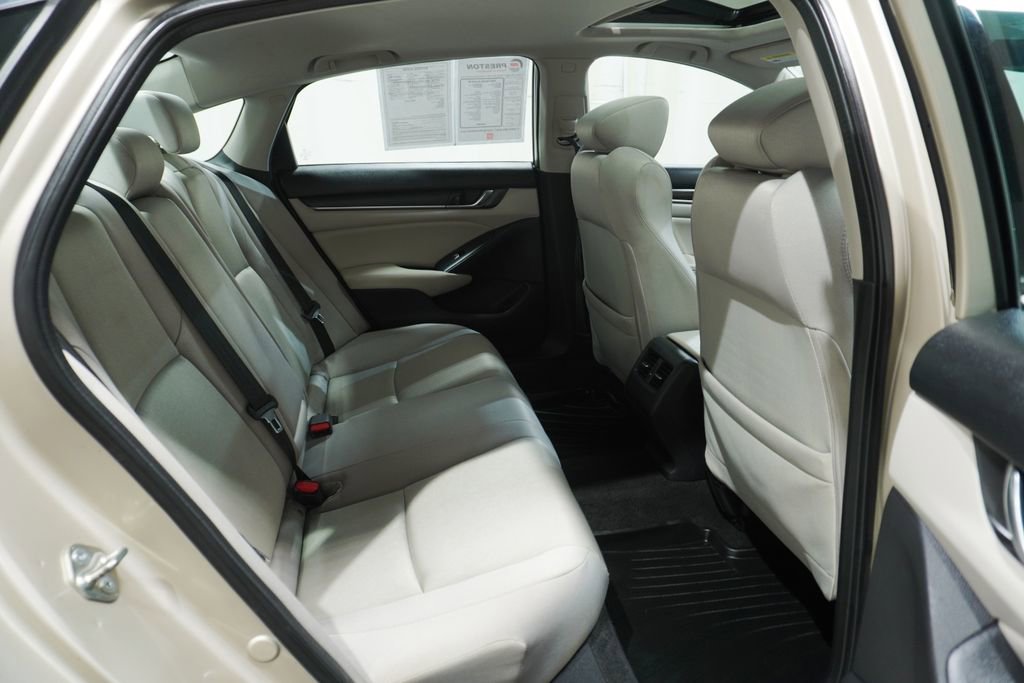 Used 2020 Honda Accord EX image 14