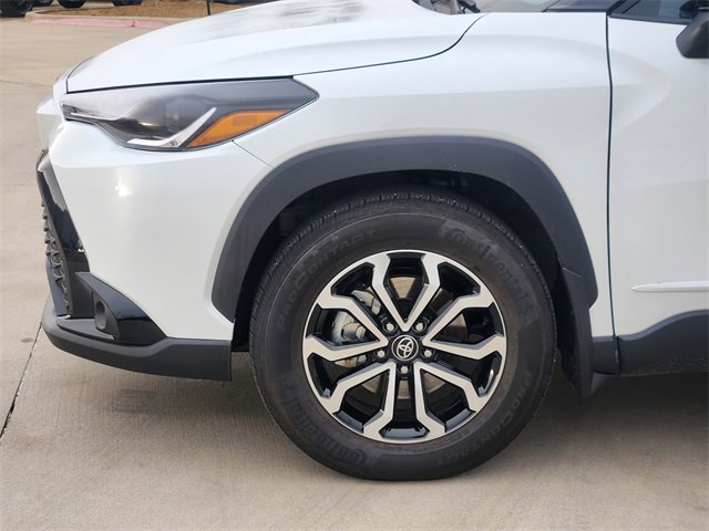 Used 2025 Toyota Corolla Cross AWD Hybrid image 8
