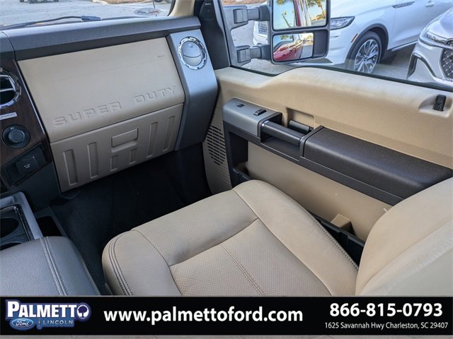 Used 2015 Ford F250 Lariat w/ Lariat Ultimate Package image 17