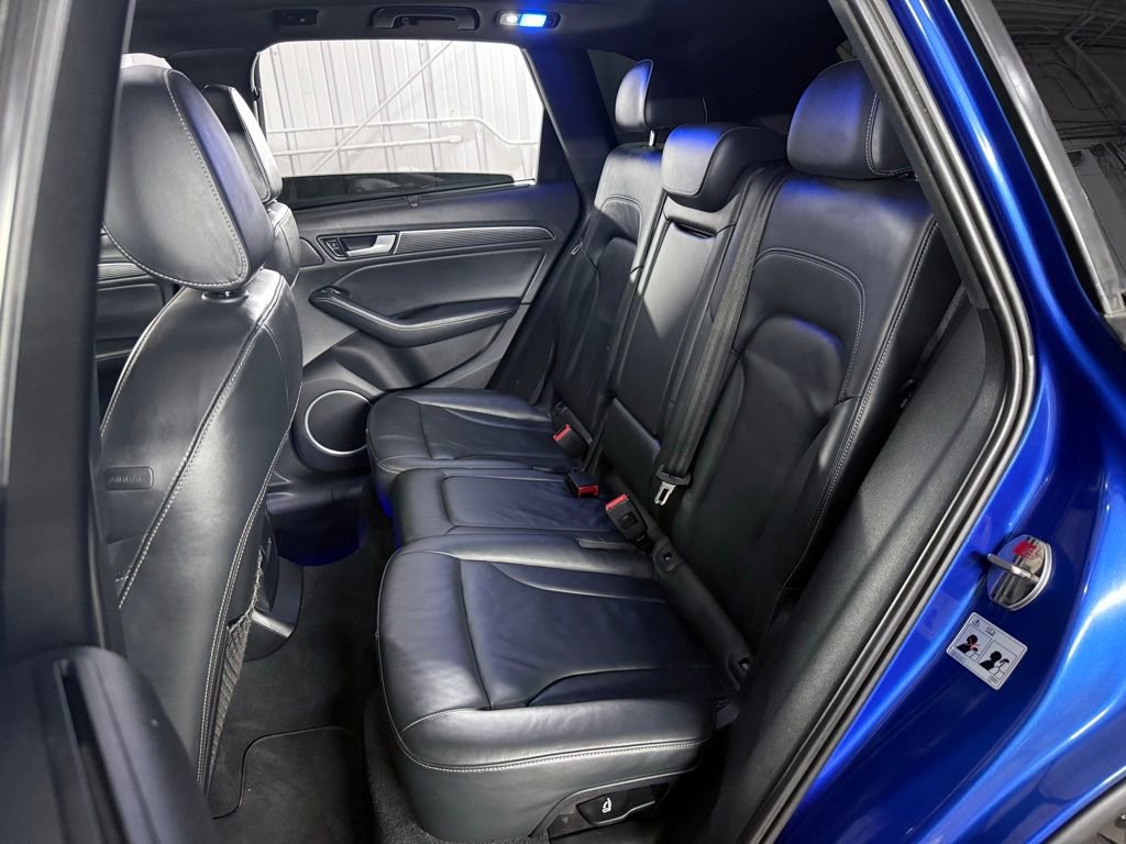Used 2015 Audi SQ5 Prestige w/ Prestige Package image 43