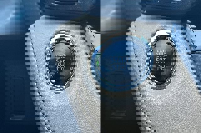 Used 2018 Toyota RAV4 XLE image 25