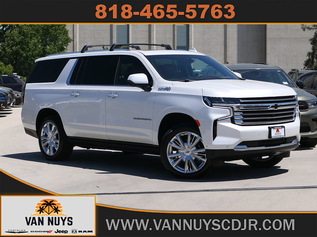 Used 2024 Chevrolet Suburban High Country w/ Advanced Technology Package AWD/4WD image 1