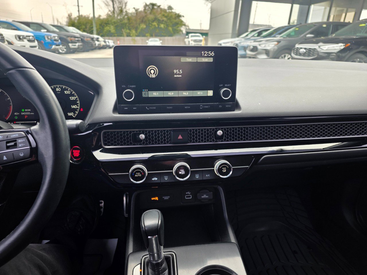 Used 2023 Honda Civic Sport image 28