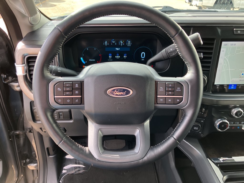 Used 2024 Ford F350 Lariat w/ Lariat Ultimate Package AWD/4WD image 12