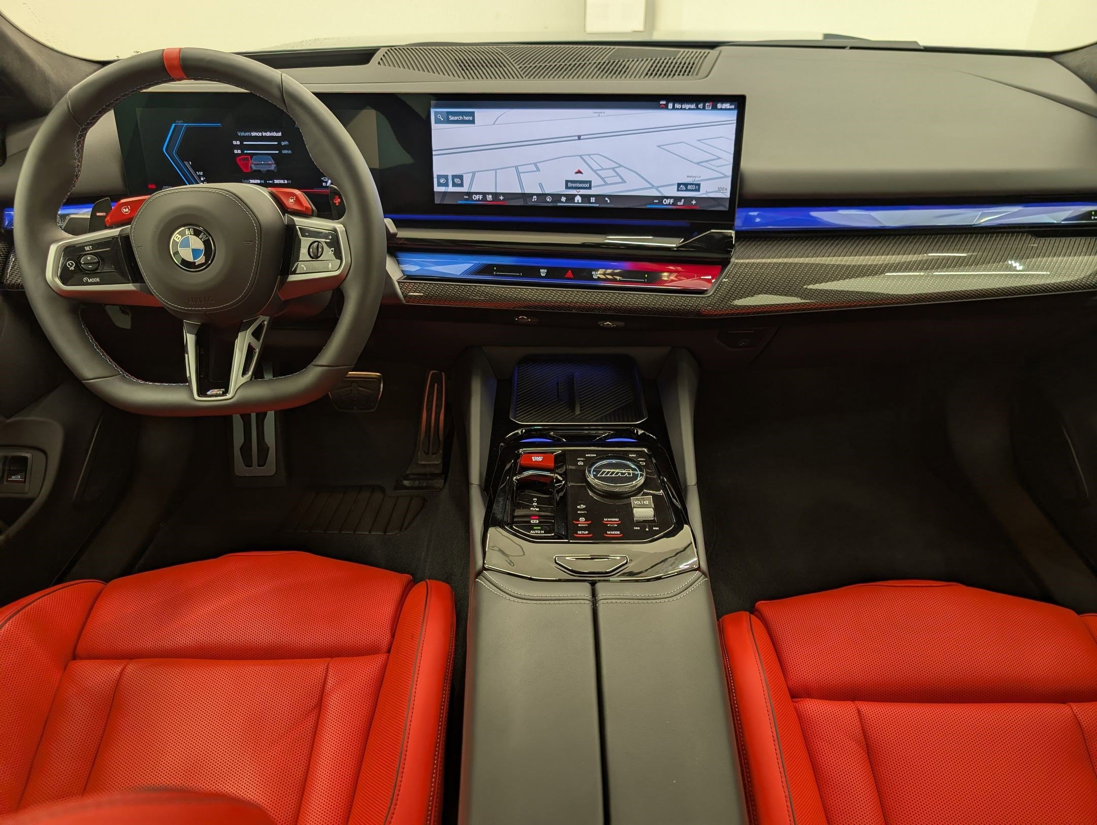 Certified 2026 BMW M5 w/ Executive Package image 16